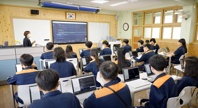(주)엘리스그룹 기업 속 사진